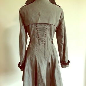 Bebe trench coat rain coat size M